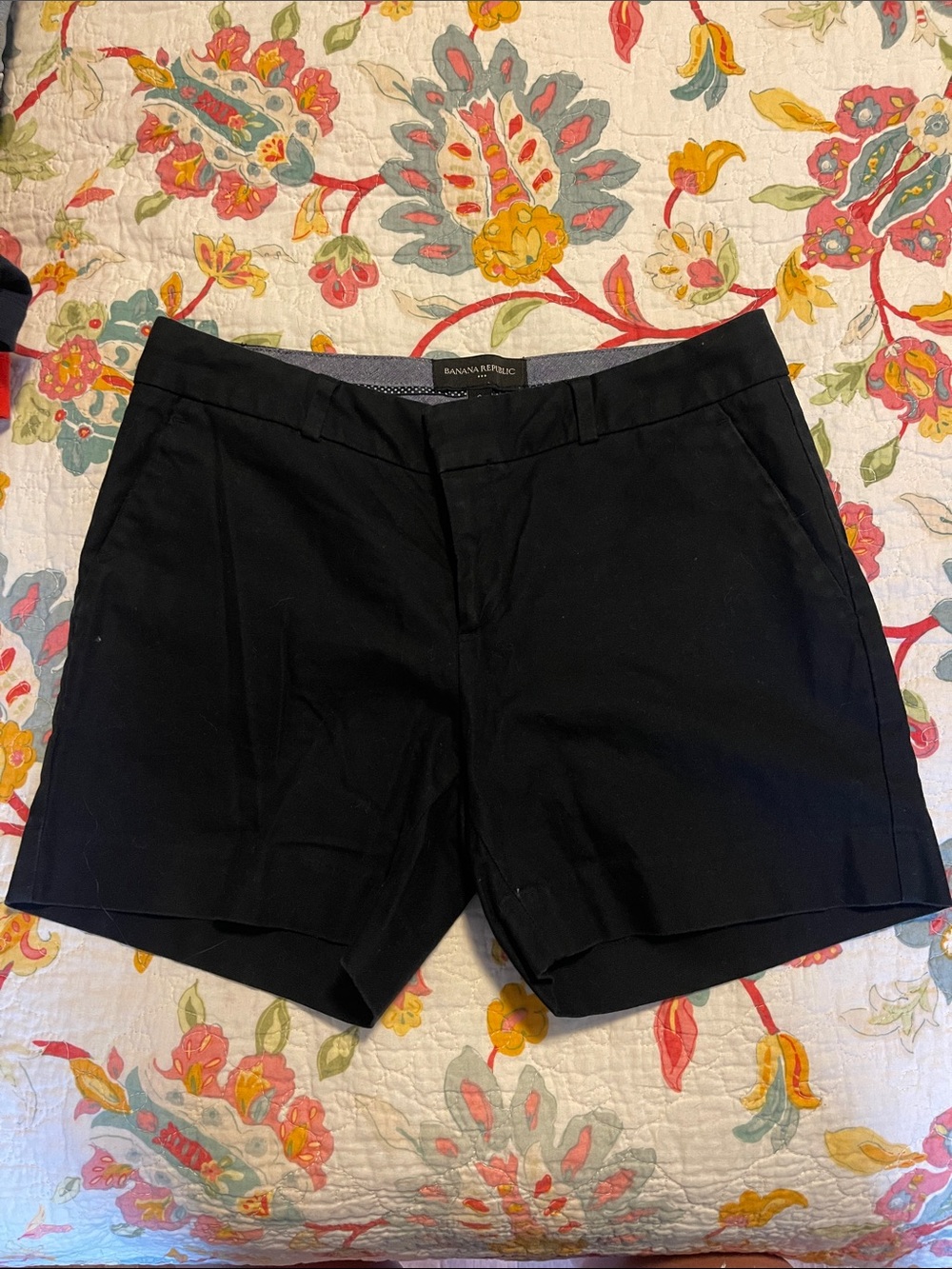 Banana Republic Black Women's Tailored Chino Bermuda Shorts